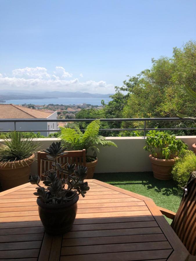 Bel Appartement Au Calme Vue Imprenable Parking Prive Gratuit La Ciotat Eksteriør bilde